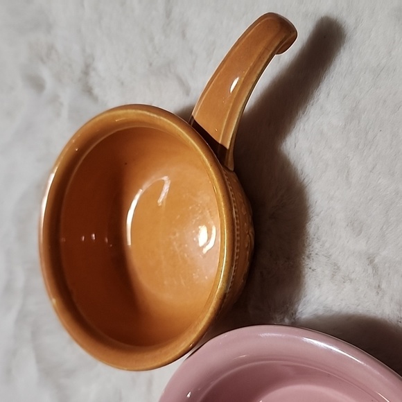 VINTAGE  GENUINE  OVEN SERVE WARE. *  2 -- TOTAL * TST - Picture 7 of 7